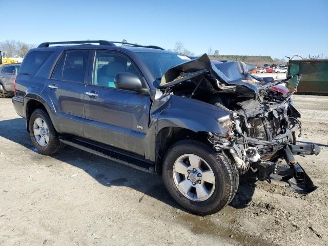 JTEZU14R978068377 - 2007 TOYOTA 4RUNNER SR5 GRAY photo 4