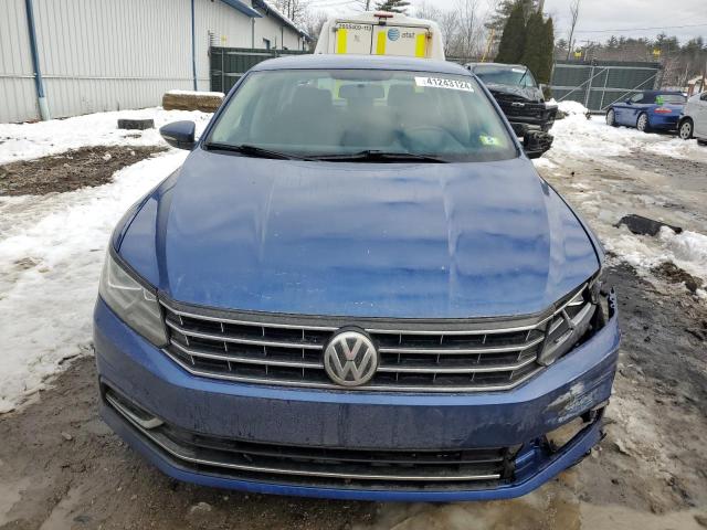 1VWAT7A38HC002244 - 2017 VOLKSWAGEN PASSAT S BLUE photo 5