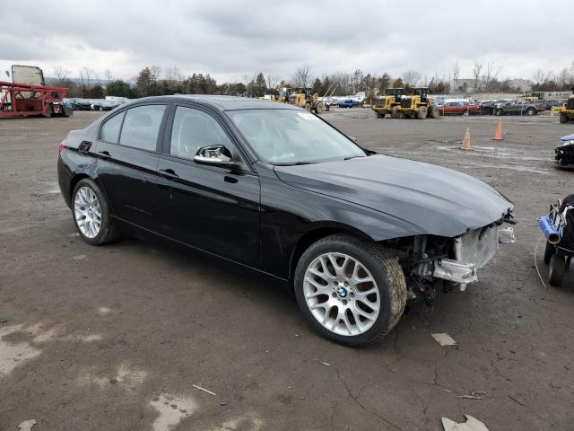 WBA8E5G57HNU42126 - 2017 BMW 320 XI BLACK photo 4