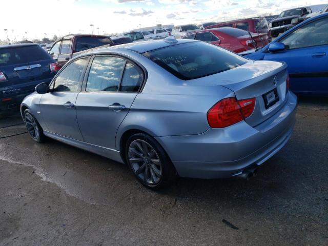 WBAPH7C58BE461859 - 2011 BMW 328 I SILVER photo 2