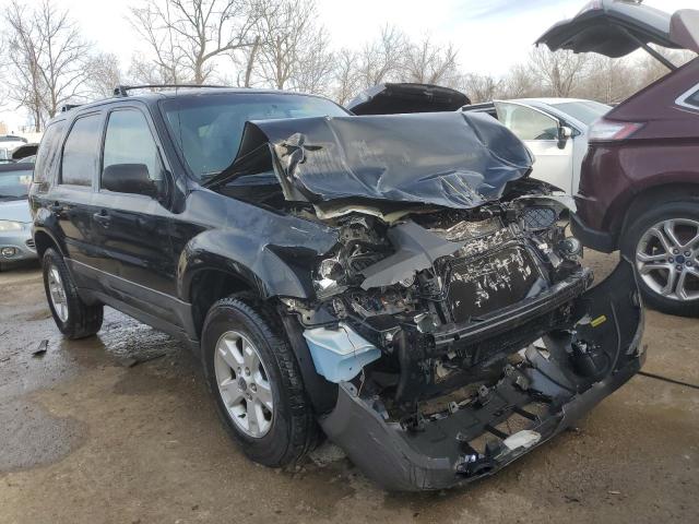 1FMYU931X7KC07991 - 2007 FORD ESCAPE XLT BLACK photo 4