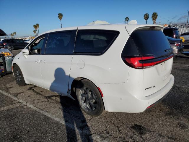 2C4RC1S78NR160915 - 2022 CHRYSLER PACIFICA HYBRID LIMITED WHITE photo 2