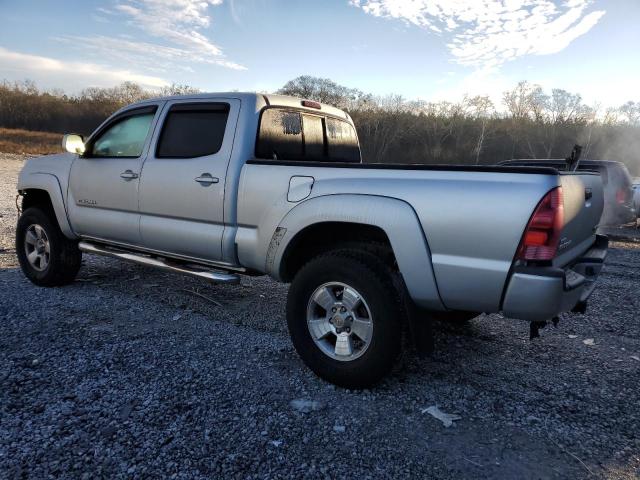 3TMKU72N67M011431 - 2007 TOYOTA TACOMA DOUBLE CAB PRERUNNER LONG BED SILVER photo 2