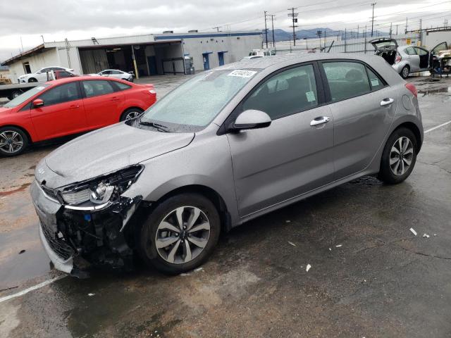 3KPA25AD5PE542953 - 2023 KIA RIO S SILVER photo 1