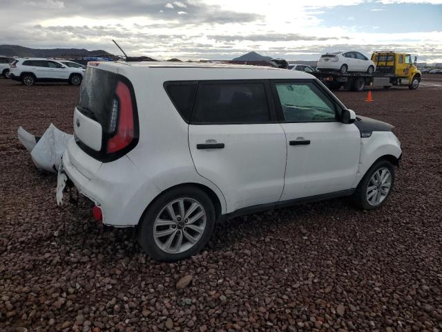 KNDJP3A58J7535064 - 2018 KIA SOUL + WHITE photo 3