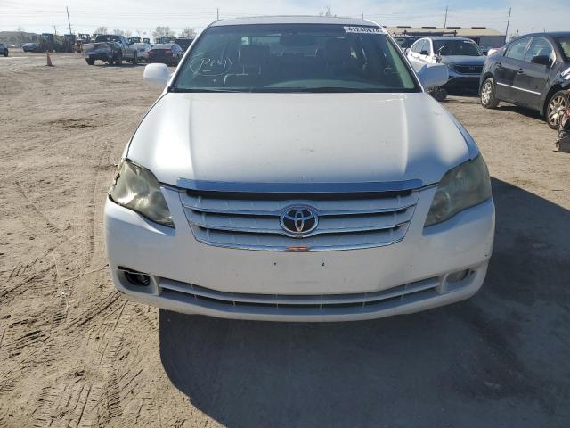 4T1BK36B36U094434 - 2006 TOYOTA AVALON XL WHITE photo 5