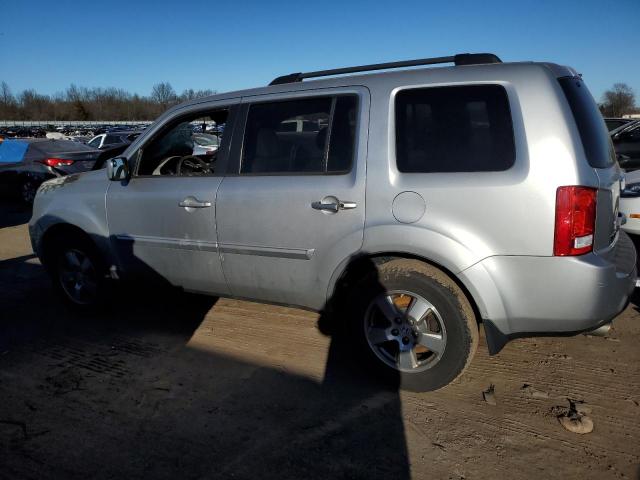 5FNYF4H66BB024003 - 2011 HONDA PILOT EXL SILVER photo 2