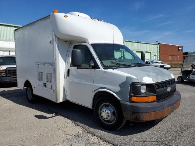 1GBJG31U071204275 - 2007 CHEVROLET G3100 WHITE photo 4