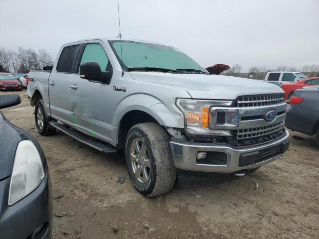 1FTEW1E56JKD79607 - 2018 FORD F150 SUPERCREW SILVER photo 4