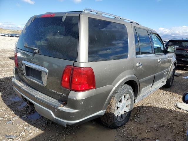 5LMFU28R94LJ10247 - 2004 LINCOLN NAVIGATOR SILVER photo 3
