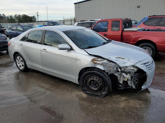 4T1BE46K97U186856 - 2007 TOYOTA CAMRY CE SILVER photo 4