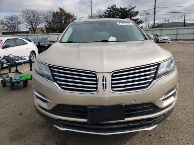5LMCJ3D90HUL03491 - 2017 LINCOLN MKC RESERVE GOLD photo 5