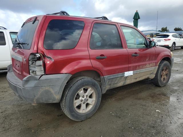 1FMCU03146KA39222 - 2006 FORD ESCAPE XLT BURGUNDY photo 3