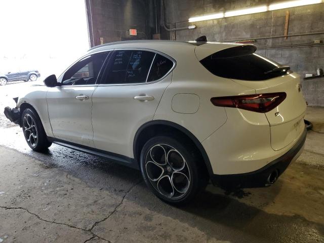 ZASPAKBN3K7C71586 - 2019 ALFA ROMEO STELVIO TI WHITE photo 2