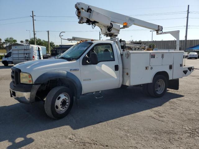 1FDXF46PX6ED40658 - 2006 FORD F450 SUPER DUTY WHITE photo 1