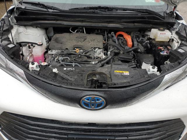 5TDKSKFC6MS040229 - 2021 TOYOTA SIENNA LE WHITE photo 12