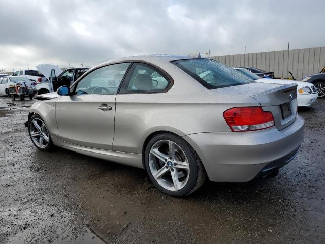 WBAUC73528VF23737 - 2008 BMW 135 I SILVER photo 2