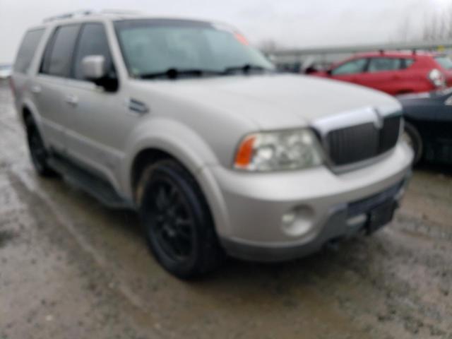 5LMFU28R43LJ11417 - 2003 LINCOLN NAVIGATOR SILVER photo 4