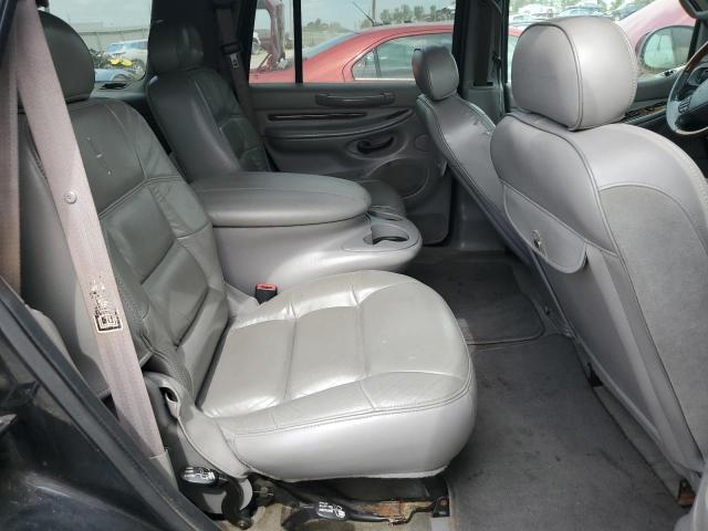5LMFU28A9YLJ25444 - 2000 LINCOLN NAVIGATOR შავი ფოტო 11