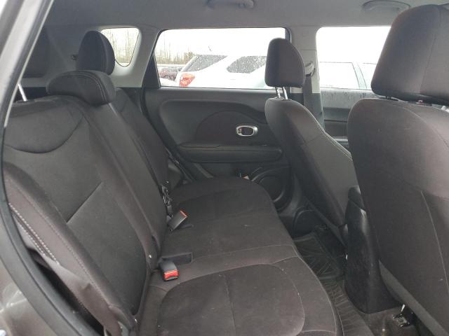 KNDJN2A21K7010158 - 2019 KIA SOUL GRAY photo 10