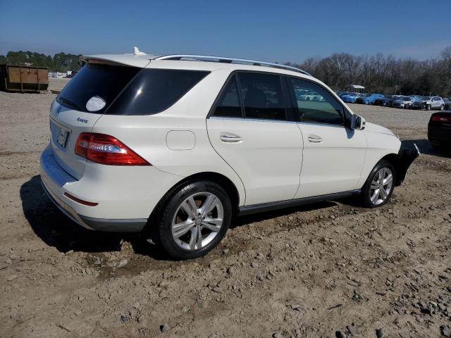 4JGDA5HB3DA172973 - 2013 MERCEDES-BENZ ML 350 4MATIC WHITE photo 3
