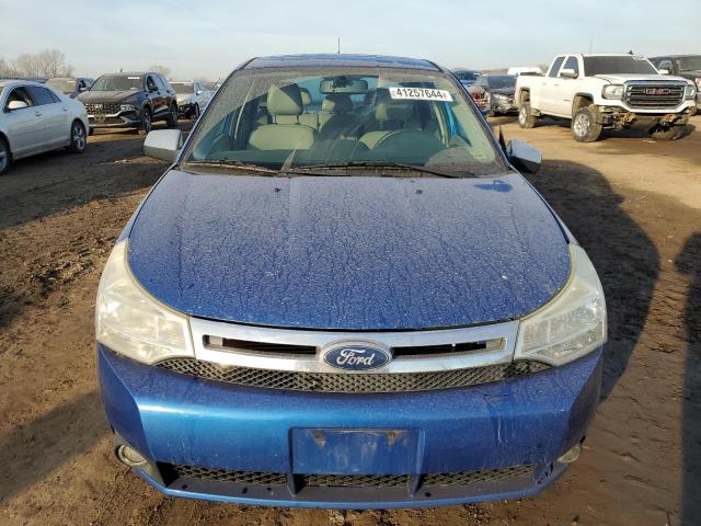 1FAHP3HN2AW290942 - 2010 FORD FOCUS SEL BLUE photo 5