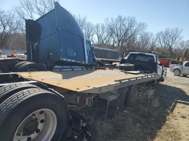 1HTKHPVK9KH805359 - 2019 CHEVROLET SILVERADO WHITE photo 3