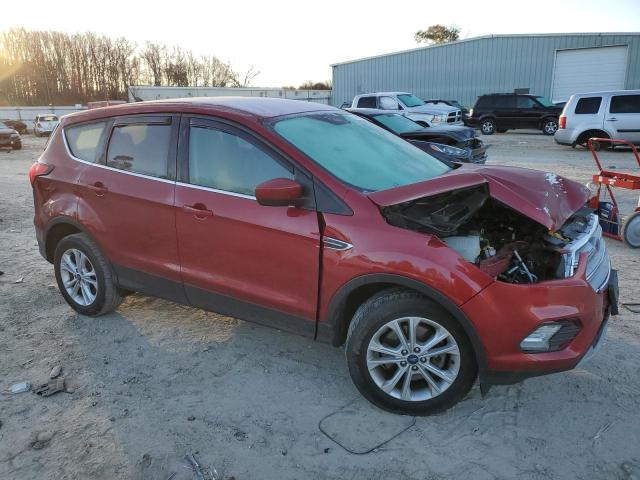 1FMCU9GD5KUC42997 - 2019 FORD ESCAPE SE RED photo 4