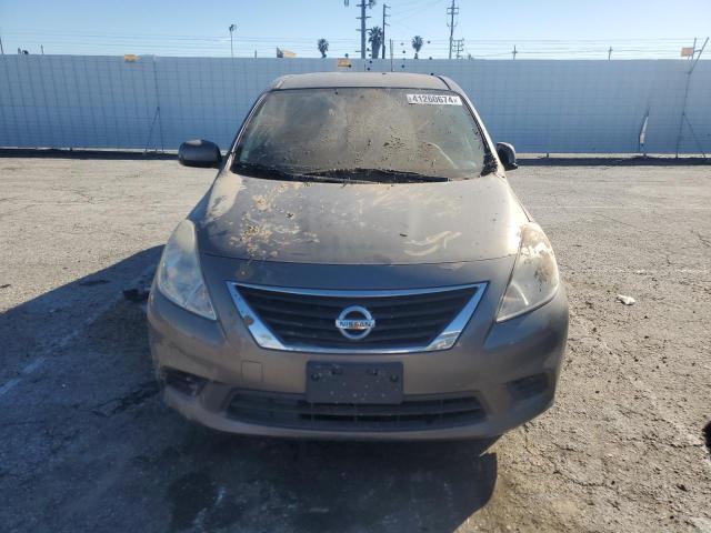 3N1CN7AP7EL813139 - 2014 NISSAN VERSA S GRAY photo 5