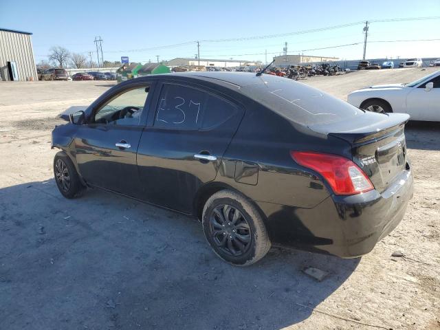 3N1CN7AP2JL858144 - 2018 NISSAN VERSA S BLACK photo 2