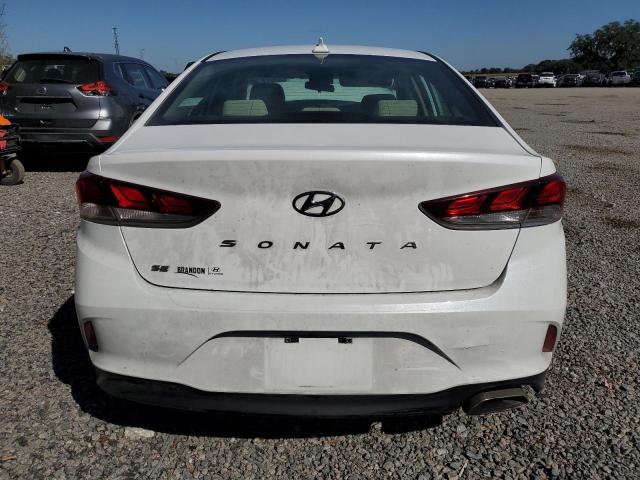 5NPE24AF2KH785279 - 2019 HYUNDAI SONATA SE WHITE photo 6