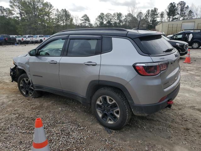 3C4NJDDB4JT178780 - 2018 JEEP COMPASS TRAILHAWK GRAY photo 2