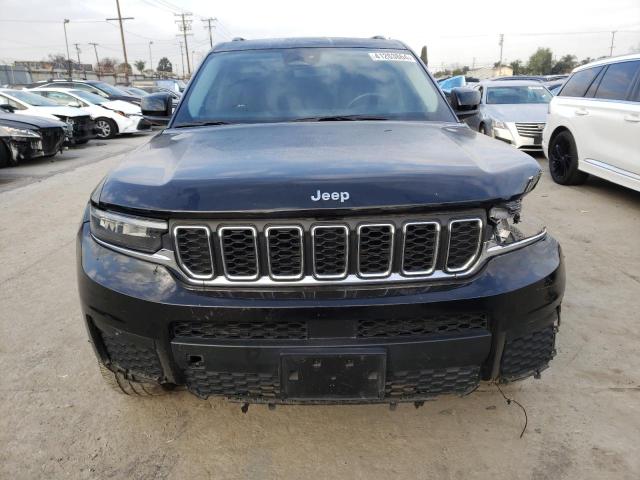 1C4RJKAG9M8147646 - 2021 JEEP GRAND CHER L LAREDO BLACK photo 5