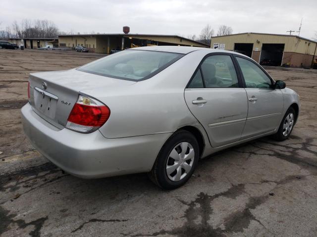 4T1BE32K05U991481 - 2005 TOYOTA CAMRY LE SILVER photo 3