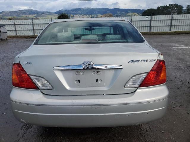 4T1BF28B22U251568 - 2002 TOYOTA AVALON XL SILVER photo 6