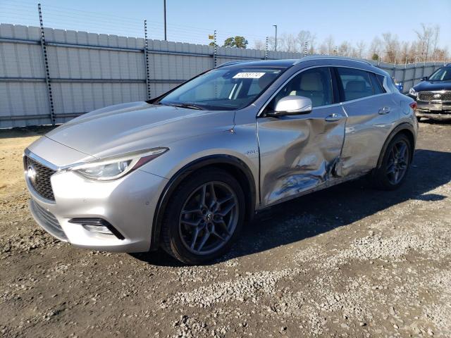 SJKCH5CP0HA020957 - 2017 INFINITI QX30 BASE SILVER photo 1