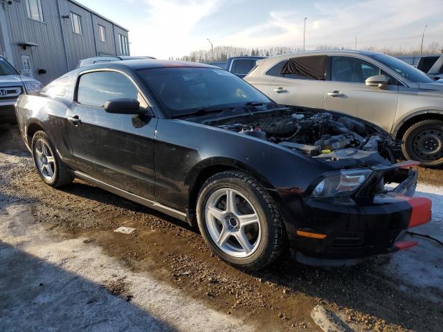 1ZVBP8AM4B5123260 - 2011 FORD MUSTANG BLACK photo 4