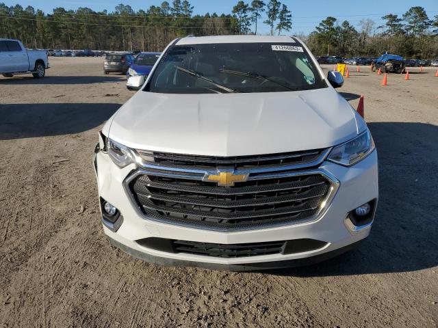 1GNERKKW6JJ147757 - 2018 CHEVROLET TRAVERSE P WHITE photo 5