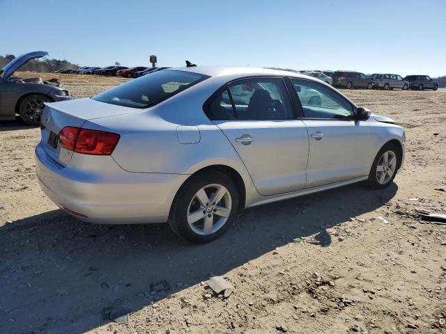 3VWLL7AJ6BM060687 - 2011 VOLKSWAGEN JETTA TDI SILVER photo 3