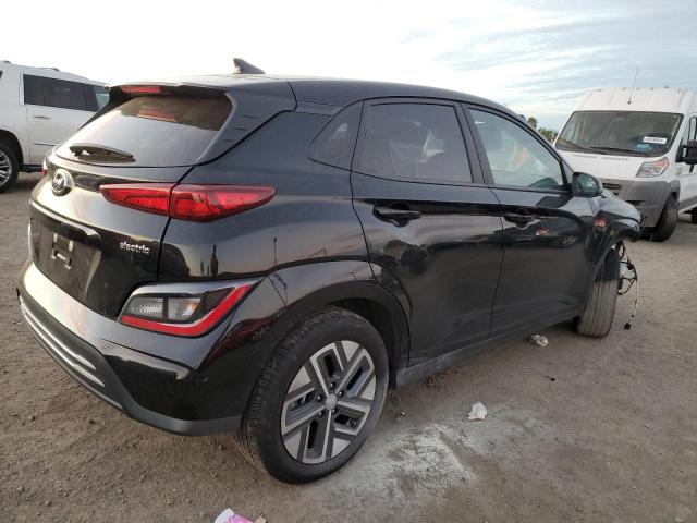 KM8K23AG4PU183854 - 2023 HYUNDAI KONA SE BLACK photo 3