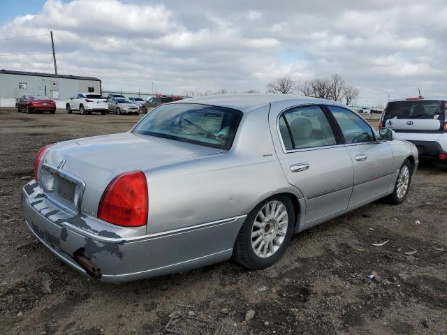 1LNHM81W63Y648226 - 2003 LINCOLN TOWN CAR EXECUTIVE TAN photo 3