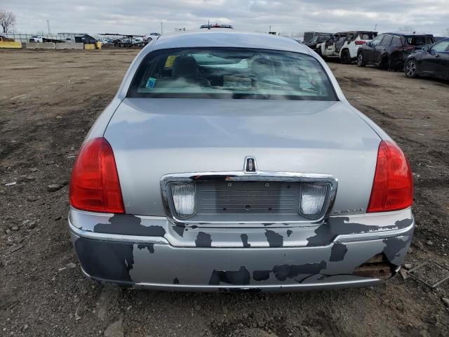 1LNHM81W63Y648226 - 2003 LINCOLN TOWN CAR EXECUTIVE TAN photo 6