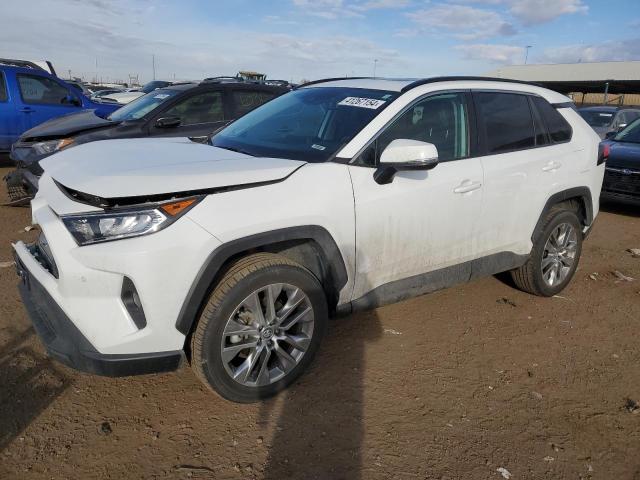 2T3A1RFV6KC028748 - 2019 TOYOTA RAV4 XLE PREMIUM WHITE photo 1