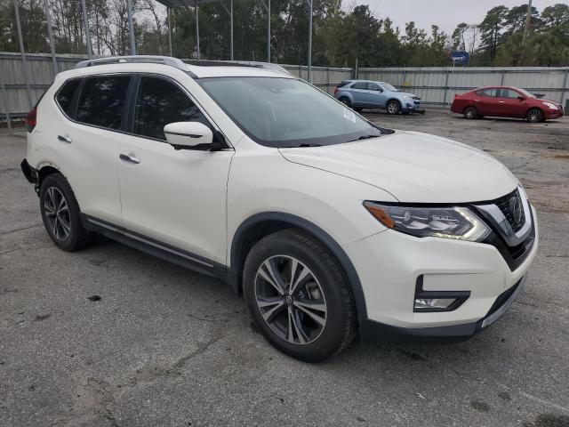 JN8AT2MT5JW454842 - 2018 NISSAN ROGUE S WHITE photo 4