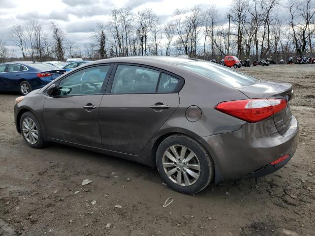 KNAFX4A69E5138384 - 2014 KIA FORTE LX BROWN photo 2