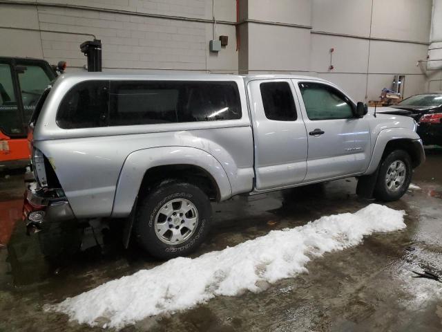 5TETX62N09Z605220 - 2009 TOYOTA TACOMA PRERUNNER ACCESS CAB GRAY photo 3