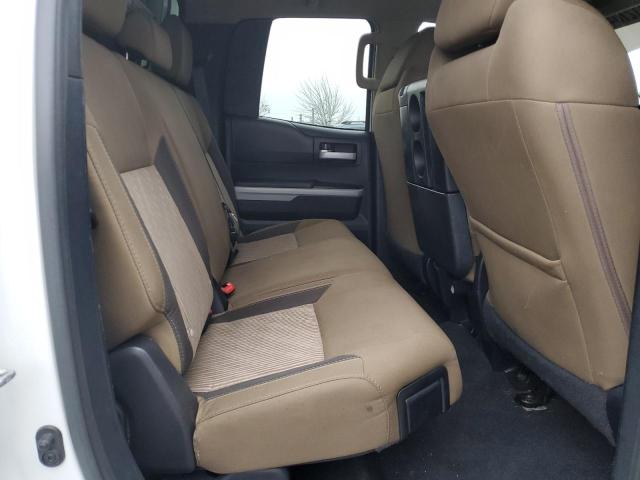 5TFUY5F19EX358624 - 2014 TOYOTA TUNDRA DOUBLE CAB SR/SR5 WHITE photo 10