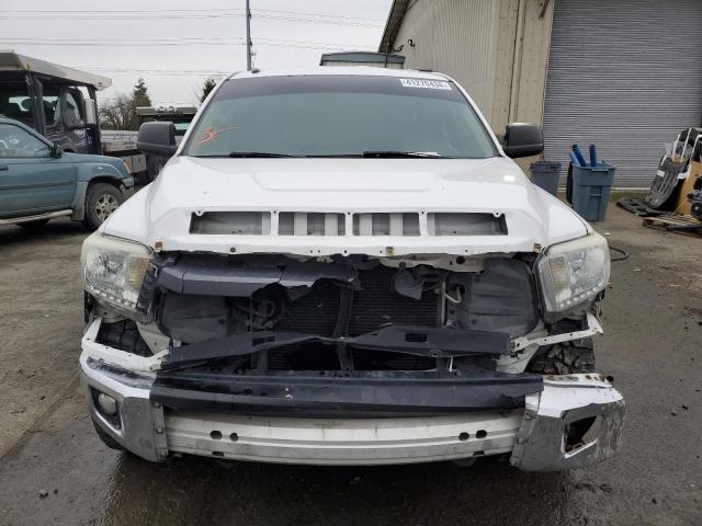 5TFUY5F19EX358624 - 2014 TOYOTA TUNDRA DOUBLE CAB SR/SR5 WHITE photo 5