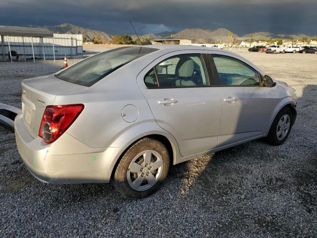 1G1JA5SG3F4110205 - 2015 CHEVROLET SONIC LS 银色 照片 3