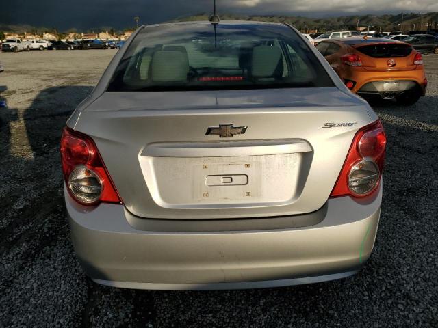 1G1JA5SG3F4110205 - 2015 CHEVROLET SONIC LS 银色 照片 6